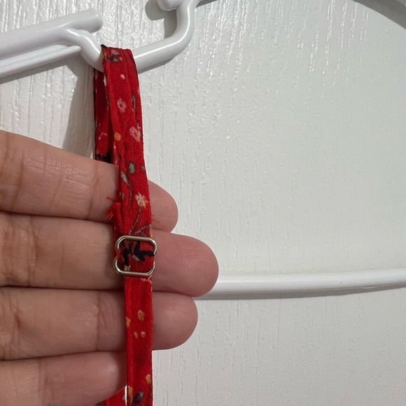 Fate Ditsy Red Floral Print Cold Shoulder Ruffle Dress size S - Picture 13 of 14